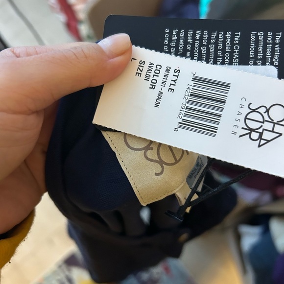 NWT Chaser Avalon Henley Tee - Picture 3 of 5